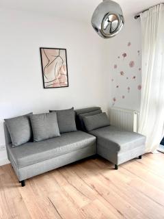 Oldtown Duplex Apartment with Garden - 4