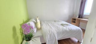 Property Near Aldgate London - 2