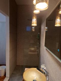 Large apartment between Split and Trogir - 2