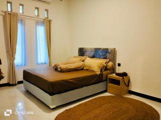 Kuta Surf Villa - 1
