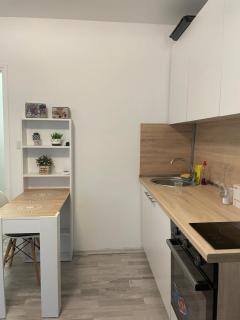 Modern & Cozy Apartment- Sarajevo Centar - Sarajevo - 6