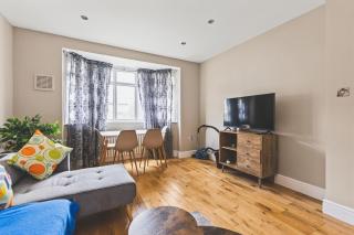 Bright 2bed flat near station - COU A - Coulsdon - 1