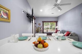 Energy Corridor 1BR Parking, Wi-Fi & Kitchen - 0