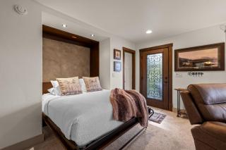 Coyote Bluff Estate - Somers - 3