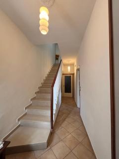 Sunflower House - 6