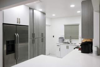 Rustic Modern Retreat - 4BR Open Concept - 4