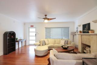 Rustic Modern Retreat - 4BR Open Concept - 3