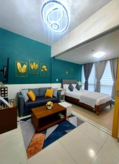 Lovely Condo in Uptown, BGC - Soleil Pacific Suite - Manila - 9