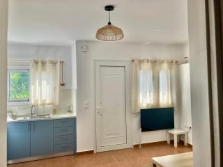 The Little House by the Sea - 7