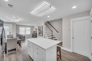 Private Beach Home in Mantoloking - 2