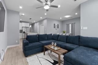 Cozy3BR 2BA Nr Downtown and Desires - Houston - 1