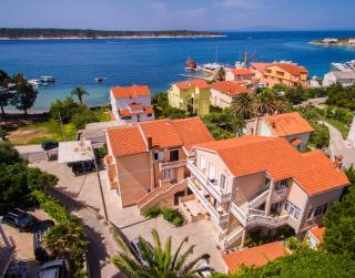 Apartments by the sea Banjol, Rab - 24825 - 0