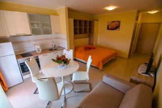 Apartments by the sea Banjol, Rab - 24825 - 1