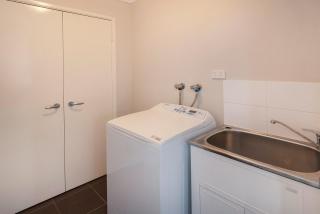 Marina Beach House- WIFI, AC in living rooms and upstairs - Geographe - 6