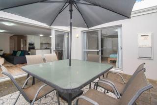 Marina Beach House- WIFI, AC in living rooms and upstairs - 1