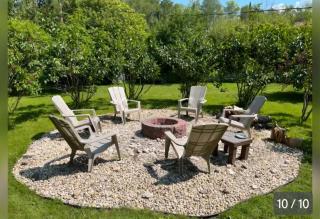 4 Season Cabin - screened in hot tub - - 9