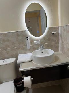 Clora Hotel - - 2