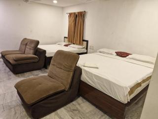 Bhimaas Temple Tree Hotel - Chennai - 2