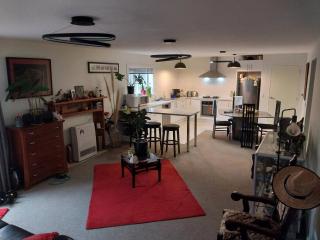 Charming Room in Wellingtons Coastal Heart - Wellington - 7