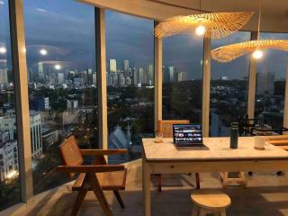 55-SQM The Urban Cabin in Poblacion Makati - Manila - 1