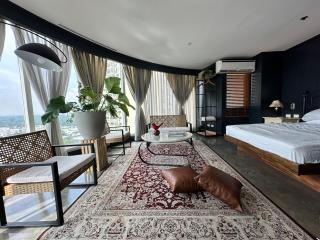 55-SQM Urban Cabin in Poblacion Makati - 6