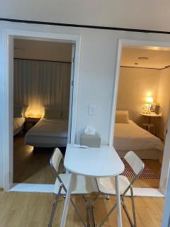 Stay in Hannam Double Room or Twin Room a shared house format 한남동 이태원 - 2