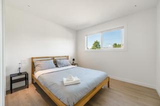 Luxury&Brand-new 3BD 2BTH House - Burnaby - 1
