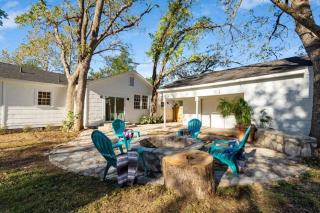 Luxury Bungalow Near Main W Hot-tub And Firepit - 3