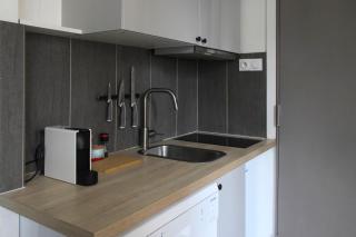 Nice studio in the 8eme - 5