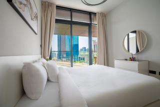 Canal View 1BR near Galleria Mall & Cleveland - Abu Dhabi - 4