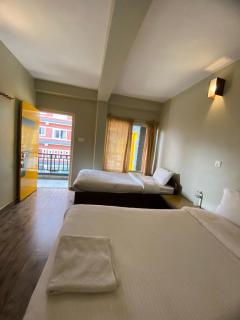 Lakers Bed and Breakfast - 9