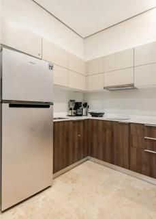 Hotel zone - Private Jacuzzi & Free Beach Club - 3