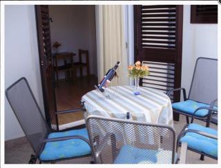 Apartments Nena Ap 4 Family 2-4 osobe - Seget Vranjica - 1