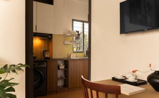 1-BR Nature Retreat - River & Leafy Vibes District 1 - 4