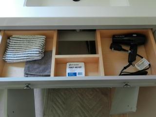 King Bed Creekfront Retreat in Jacksonville - 3