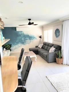 Experience Coastal Bliss at Bagnall's Beach House - Nelson Bay - 8