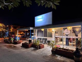 Little Chenang Cottage Motel Langkawi - 3