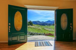 Close To Dt Asheville, Hot Tub, Pool Table - 0