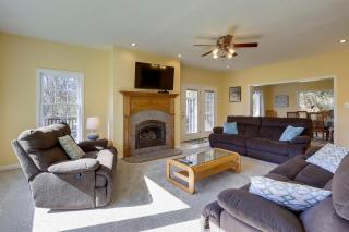 Close To Dt Asheville, Hot Tub, Pool Table - 2