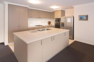 Marina Seaside Escape- WIFI - Geographe - 4