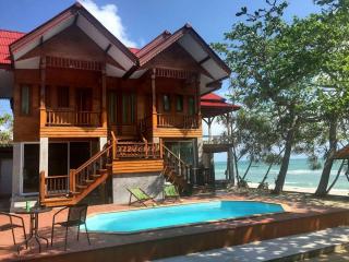 Phuphat Beach Resort - Khanom - 0