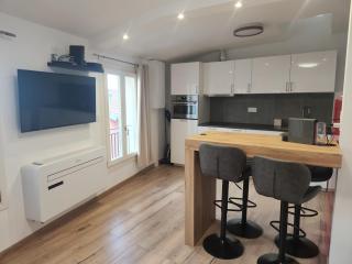 Rue du Vieux Château - Beau F2 avec Vue Mer Exceptionnelle - Refait a neuf - 7