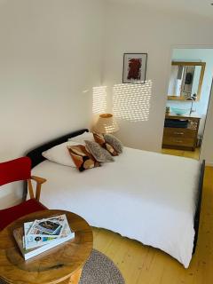 Chambre cosy dans le Centre de Blaye - clim & WiFi - 6