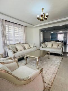 Straight care luxury bnb - 2