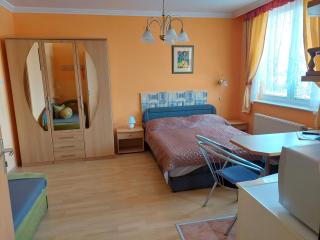 Azur & Smaragd Apartmanház - Zalakaros - 0