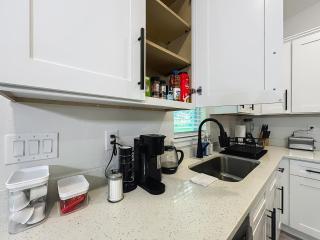 Full 3 BR 2 BA Home in Ocala Close to Key Sights - Ocala - 7