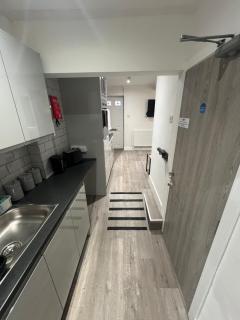 Yastayzzz at Studio 1 Bransford Rd - 7