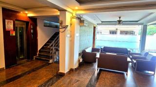 Luxury Stay,Couple friendly - Gurgaon - 9