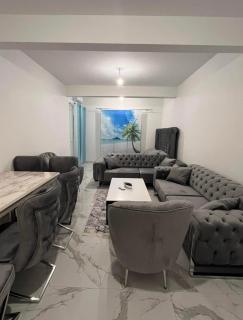 Luxury Apartment With Sea View - 1