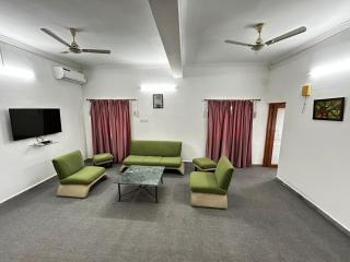 Luxury 4BHK Villa with Private Swimming Pool Near Calangute and Baga - 3